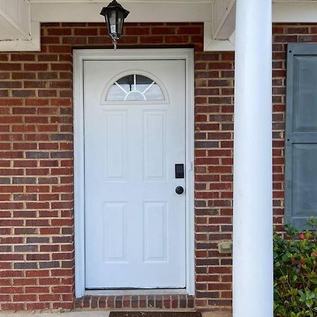 Cheerful 3-Bedrooms With Free Parking On Premises Tallahassee Exterior photo