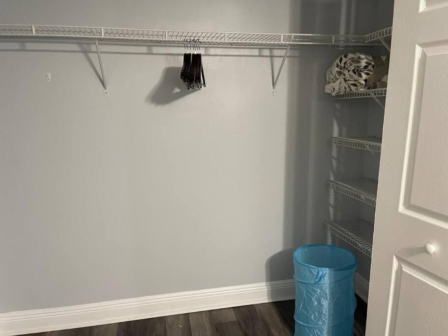Cheerful 3-Bedrooms With Free Parking On Premises Tallahassee Exterior photo