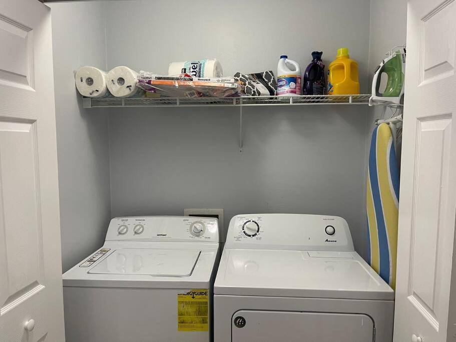 Cheerful 3-Bedrooms With Free Parking On Premises Tallahassee Exterior photo