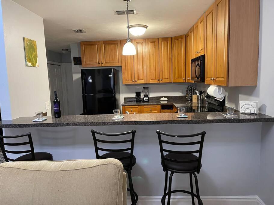 Cheerful 3-Bedrooms With Free Parking On Premises Tallahassee Exterior photo