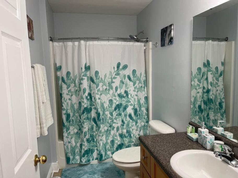 Cheerful 3-Bedrooms With Free Parking On Premises Tallahassee Exterior photo
